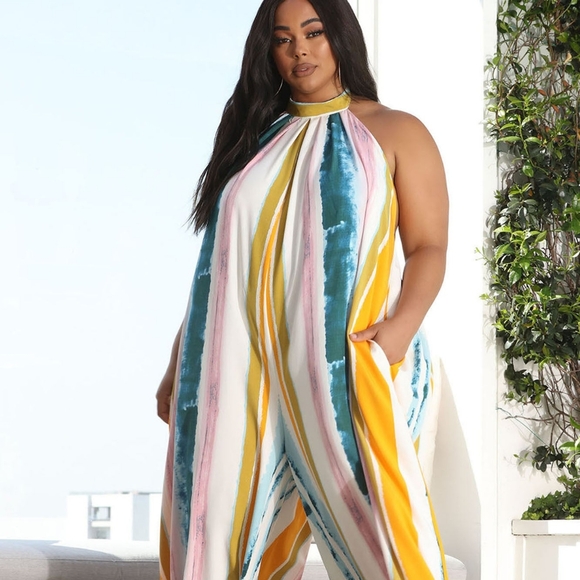 FASHION NOVA MALDIVES PRINTED JUMPSUIT - Picture 2 of 6